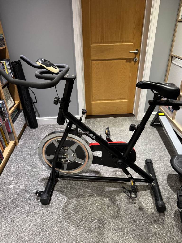 JLL IC200 Indoor Cycling Bike