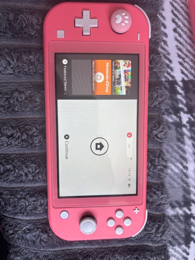 Nintendo Switch Lite Console – Pink, Good Condition