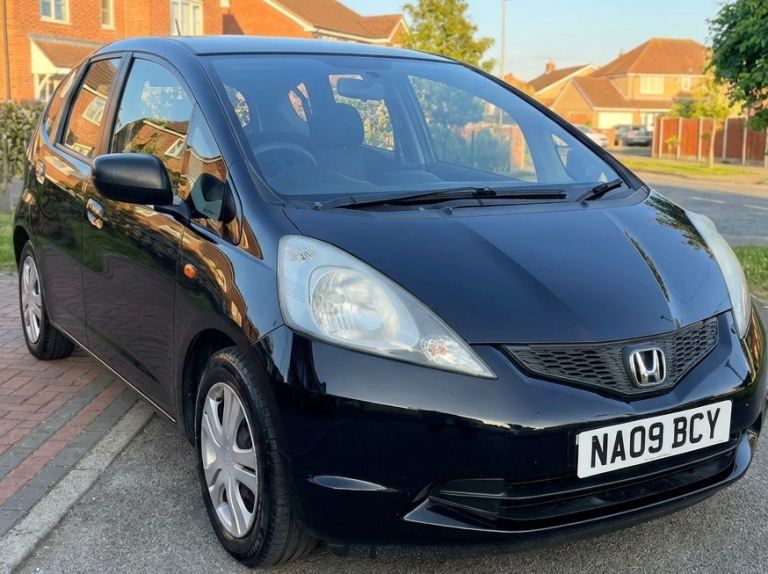 2009 Honda Jazz 1.2 ivtec s 5 door   80000 miles only 1 former keeeper 