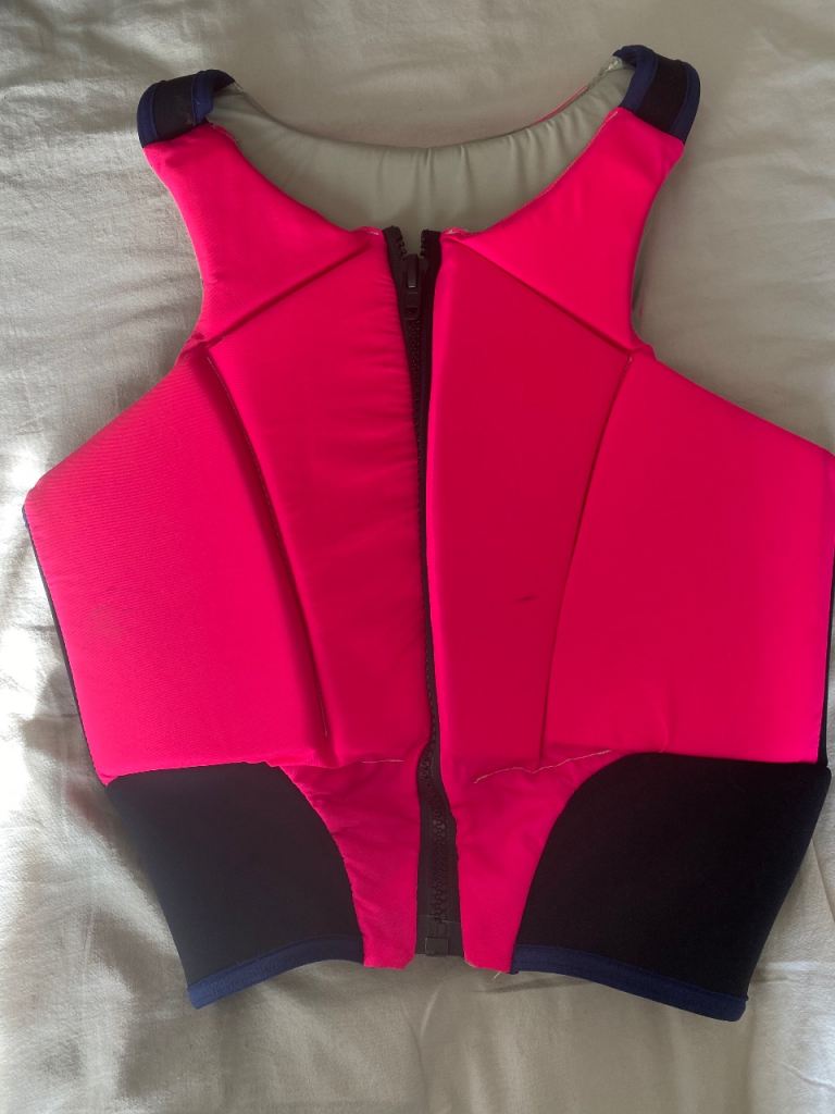 HY-JUMPERS Pink Float Coat – Good Condition