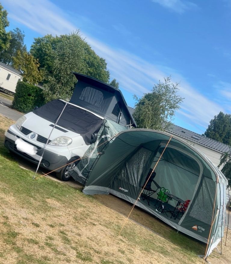 Renault trafic pop top campervan/ day van 