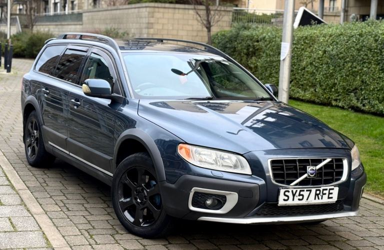  Automatic Volvo, XC70, Estate, 2008 4X4 2400 (cc), 5 doors