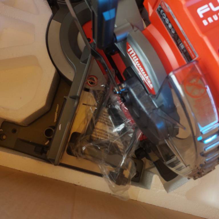 MILWAUKEE M18 FUEL MITER SAW - NEW IN BOX