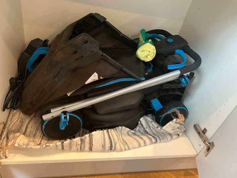 MACALLISTER LAWNMOWER