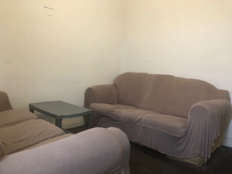 Room tolet