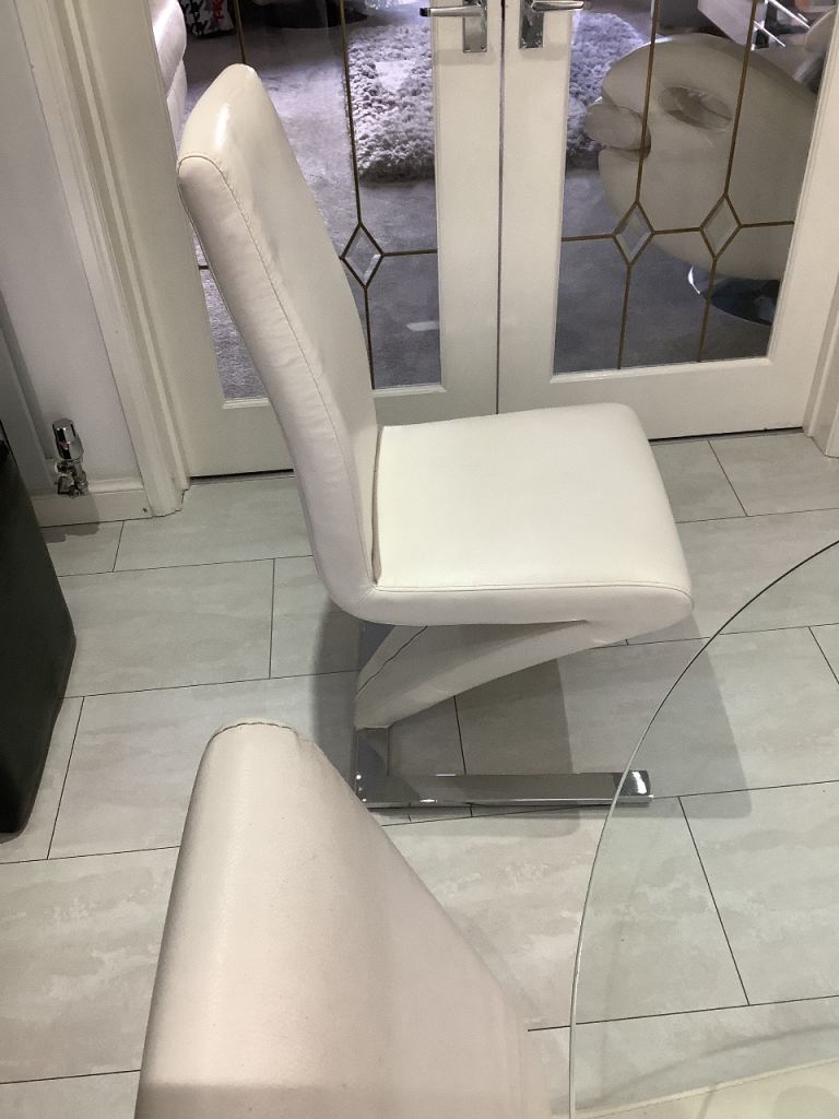 FREE dining chairs 