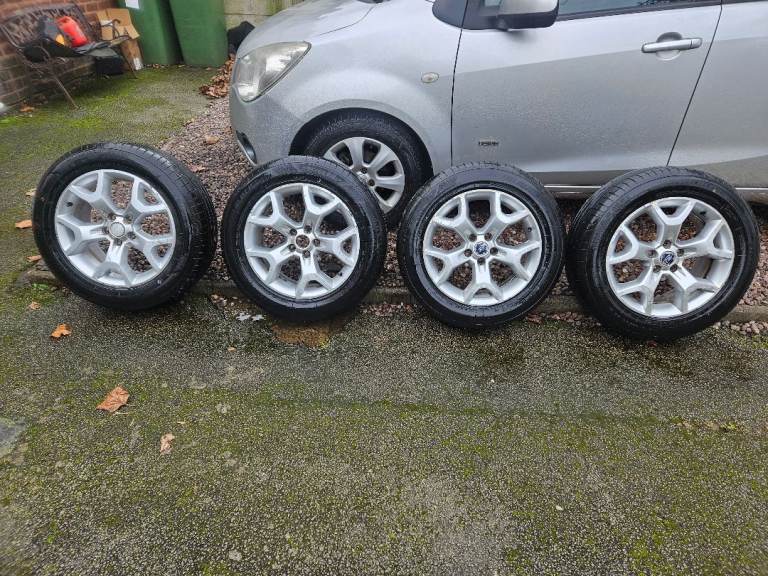 Ford kuga 17in alloy wheels and tyres set 4 pcd108 fitment 5 stud 