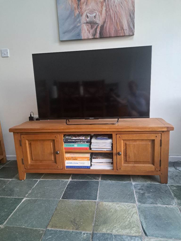 Solid Wood TV Unit / Media Console – Good Condition
