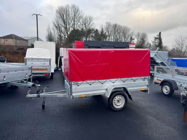 BRAND NEW 7,7ft x 4,2ft SINGLE AXLE TRAILER WITH FRAME AND COVER 750KG