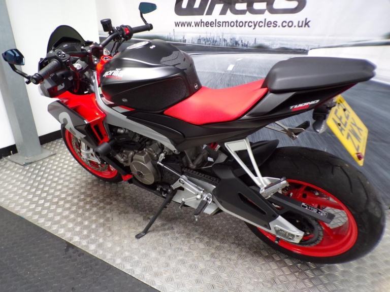 2021 APRILIA TUONO 660 WITH UNDER 7,000 MILES.