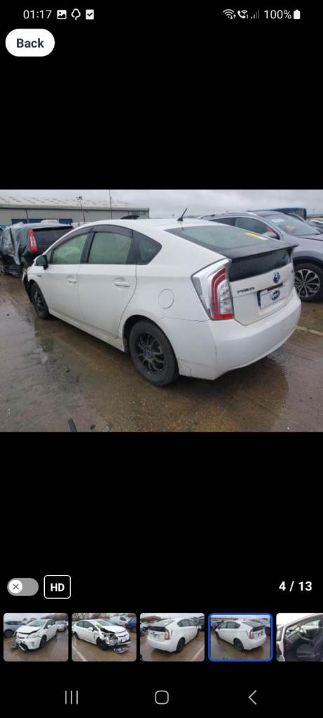 Toyota prius 2015 breaking 