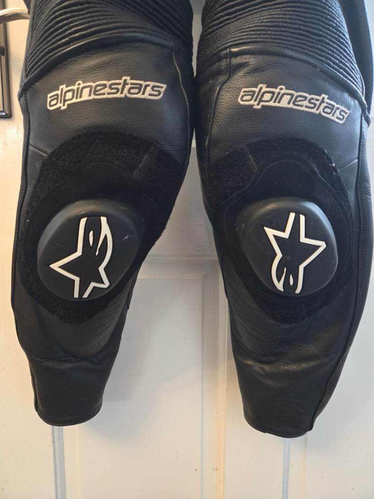 Apinestars Motorbike Leather Suit 