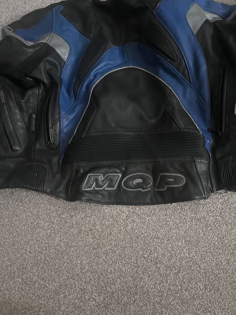 Armoured leather biker jacket 