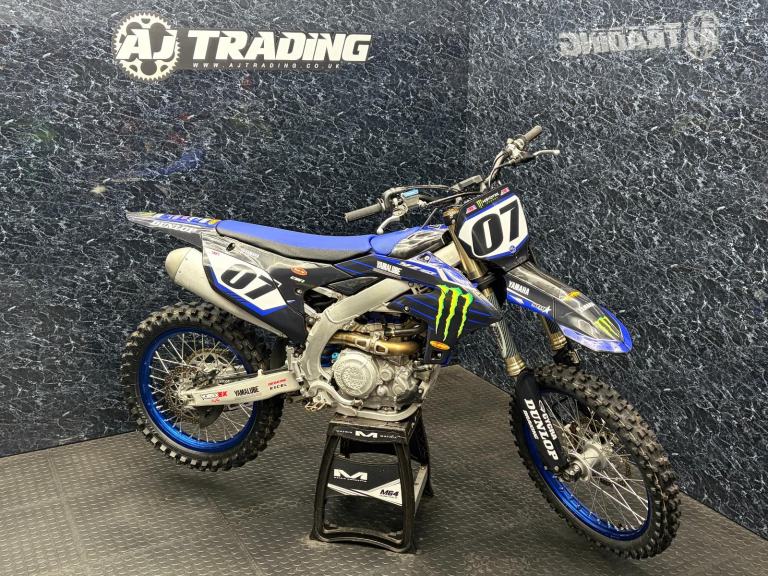 Yamaha YZF 450 2024 ( MX / MOTOCROSS / ENDURO ) @ AJ TRADING