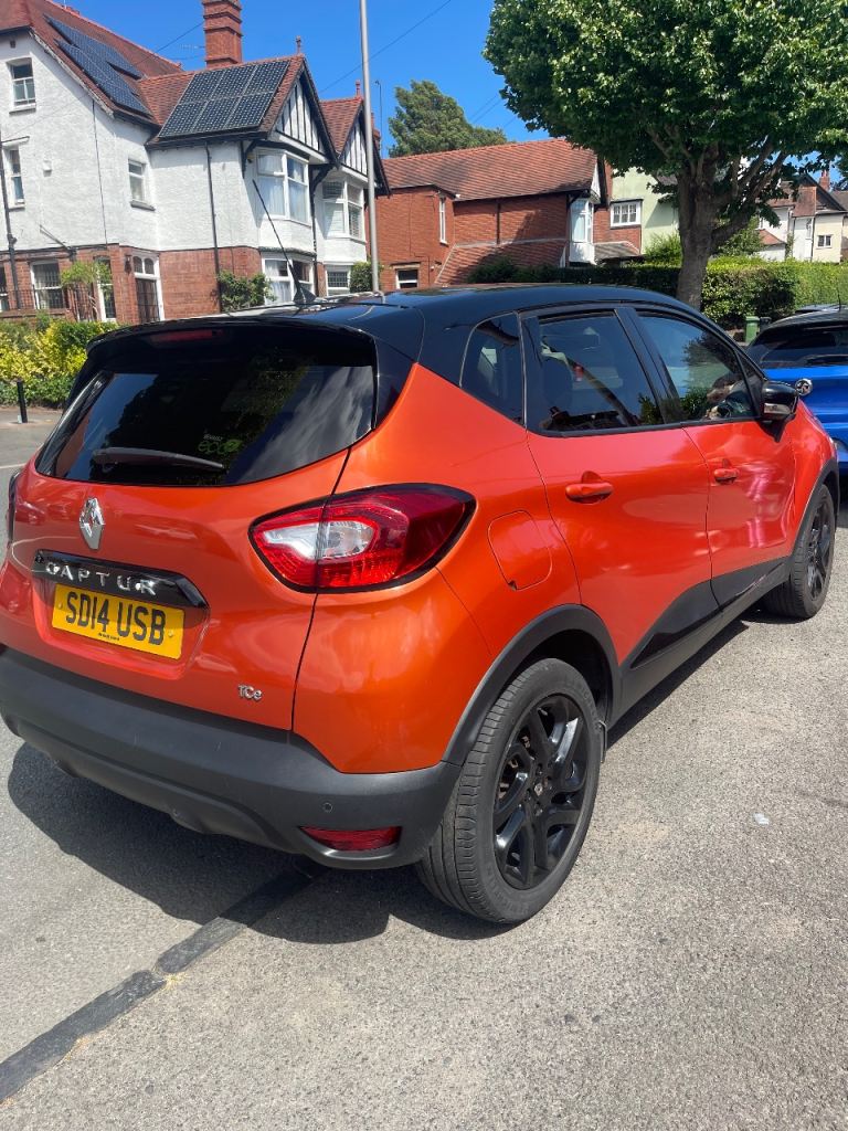 Renault, CAPTUR, Hatchback, 2014, Manual, 898 (cc), 5 doors