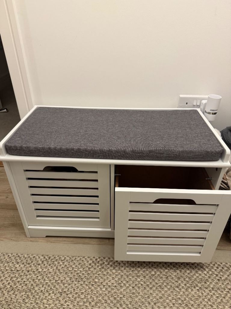 Hallway storage bench/shoe bench, brand new in box 
