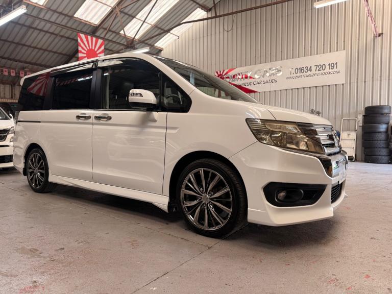 Honda Stepwagon Spada Cool-Spirit, 8 Seater, 2013-63-Reg, 18” Weds Alloys,