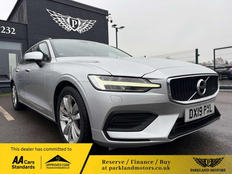 2019 Volvo V60 2.0 D3 Momentum 5dr Auto ESTATE DIESEL Automatic