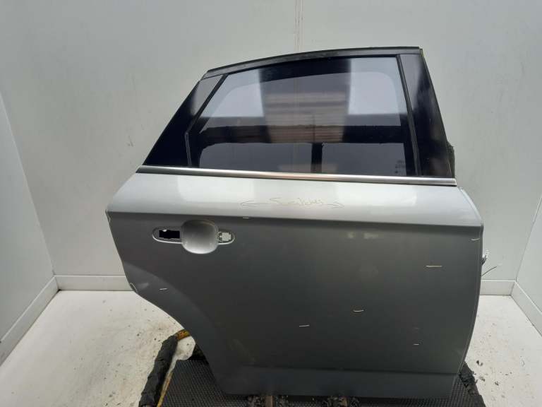 Ford Mondeo Right Rear Door O/S 2007-2010 Hypnotic Silver 5 Door Hatchback 16942