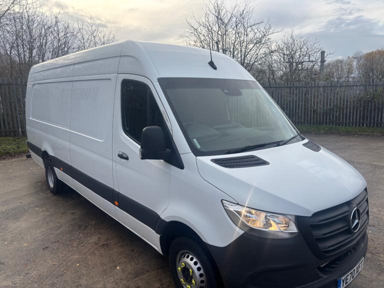 2020/70 Mercedes Sprinter LWB 5 Ton Twin Wheel Base