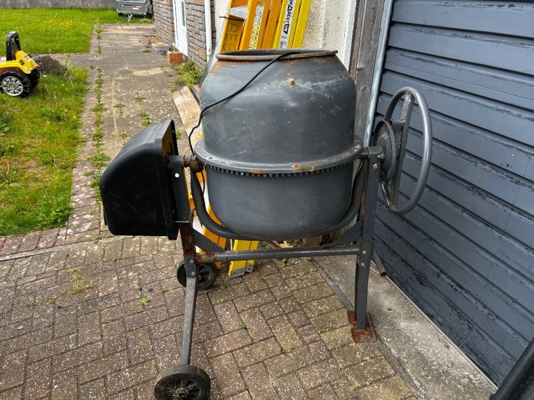 Switzer cement mixer 