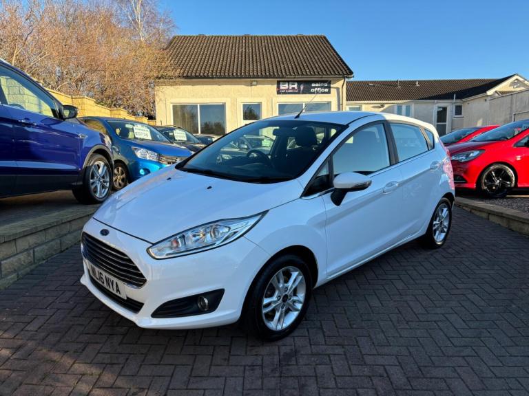 2016 Ford Fiesta 1.25 Zetec Euro 6 5dr HATCHBACK Petrol Manual