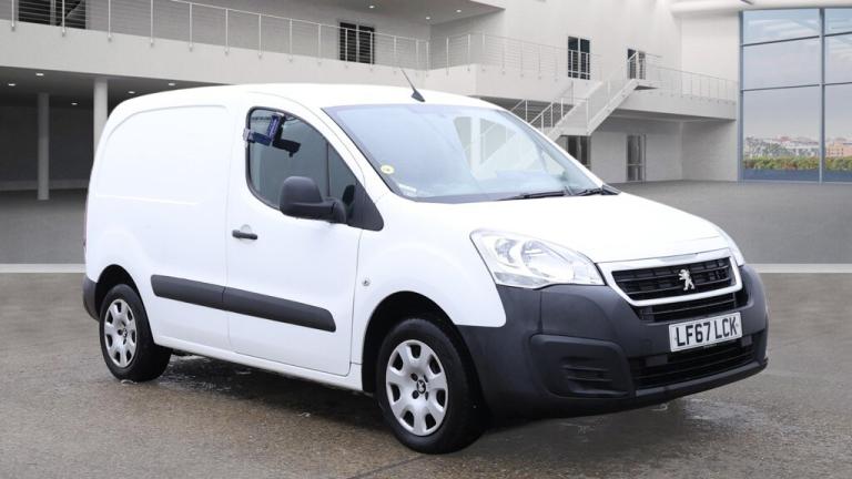 2017 Peugeot Partner 850 1.6 BlueHDi 100 Professional Van [non SS] PANEL VAN Diesel Manual
