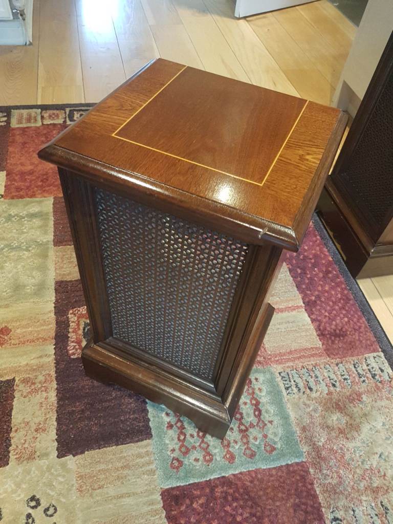 Vintage Wooden Speaker Cabinets - Good Condition