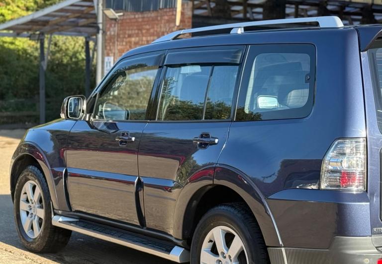 2008 Mitsubishi Shogun 3.2 DI-DC Elegance Auto 4WD Euro 4 5dr LWB Diesel