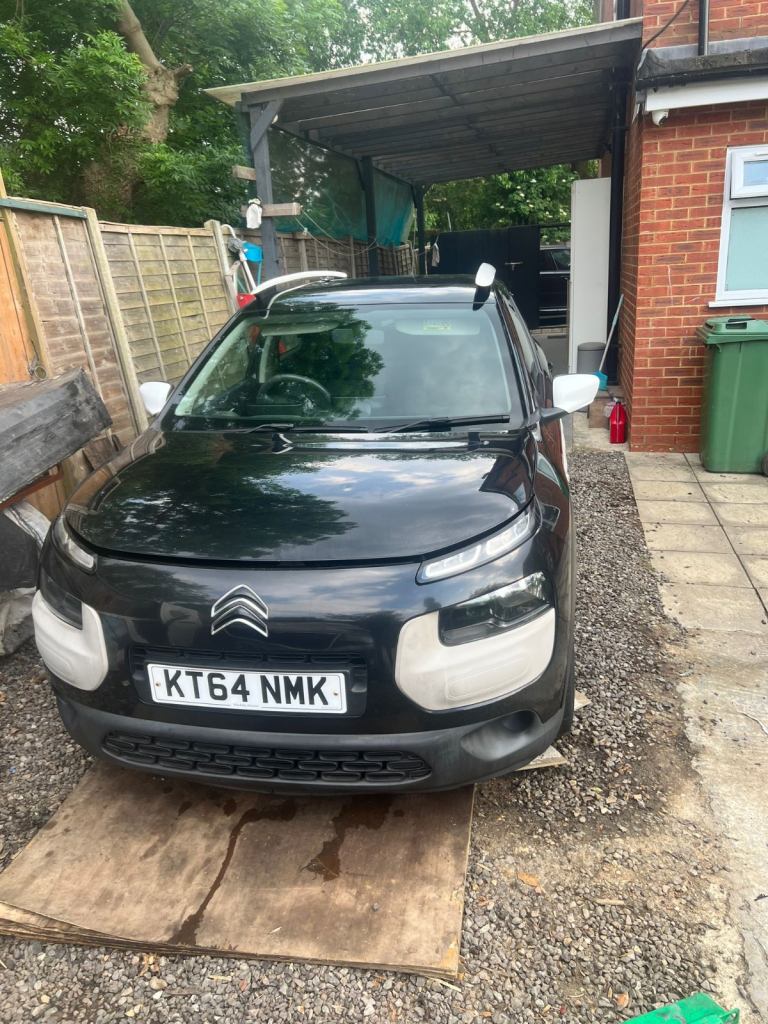 Citroen, C4 CACTUS, Hatchback, 2015, Manual, 1199 (cc), 5 doors