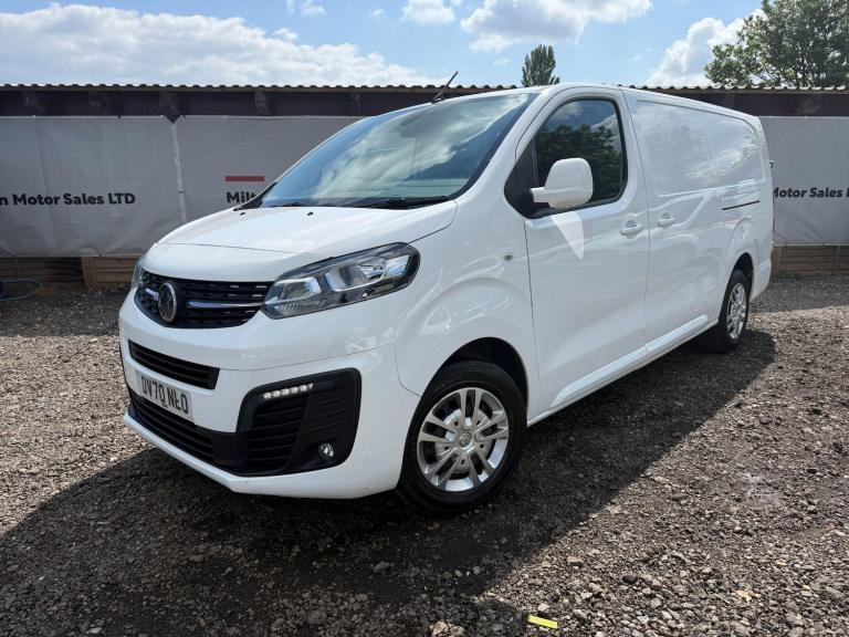  Vauxhall Vivaro 1.5 Turbo D 2900 Sportive L2 H1 Euro 6 (s/s) 5dr Diesel Manual