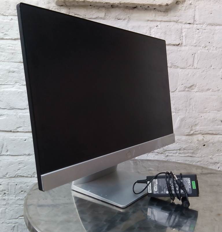 HP Pavilion 23" Monitor