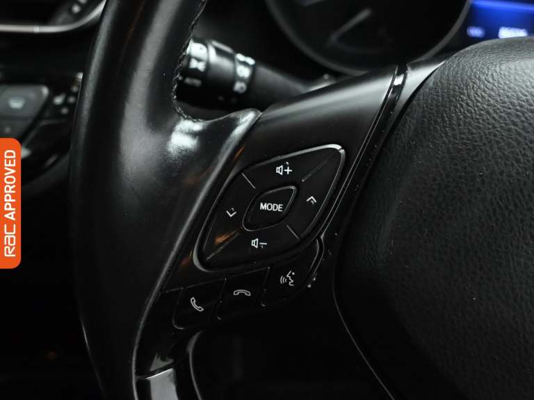 2018 Toyota C-HR 1.8 VVT-h Excel SUV 5dr Petrol Hybrid CVT Euro 6 (s/s) (122 ps) SUV Automatic