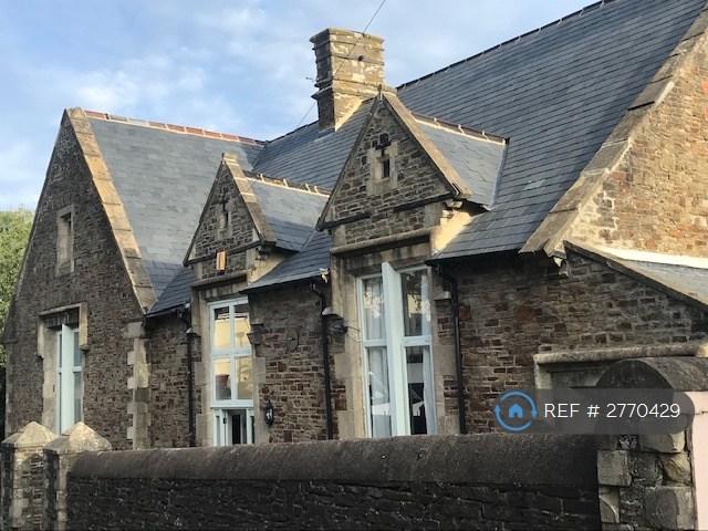 1 bedroom flat in The Old Schoolhouse Apartments, Bideford, EX39 (1 bed) (#2770429)