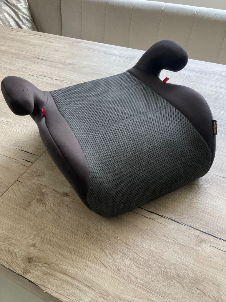 Halfords booster seat for children 