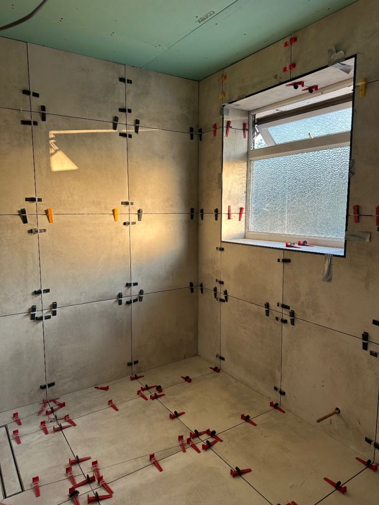 Professional Kitchen and Bathroom Fitters - Full house Renovation - Plumbing, Tiling 