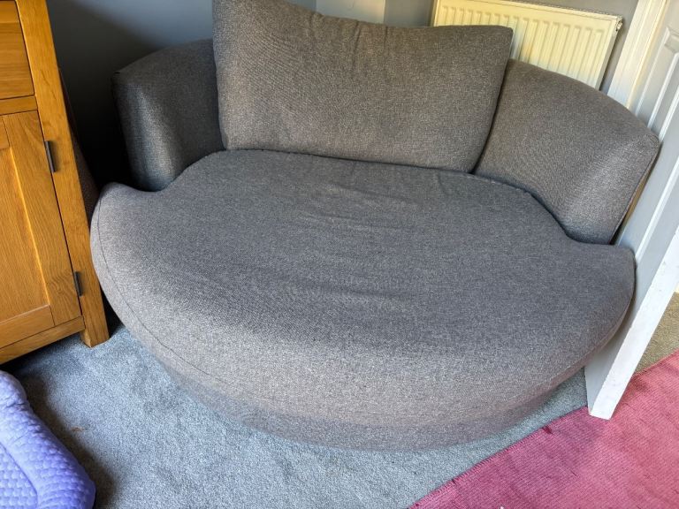Cuddle chair