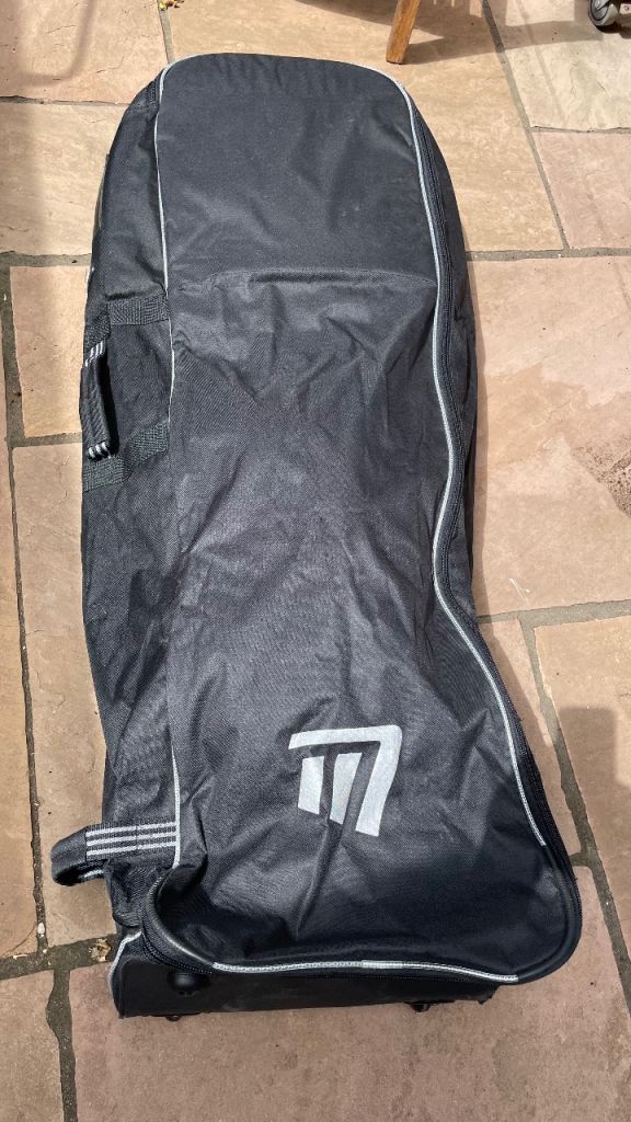 Masters wheeled golf travel bag / flight bag