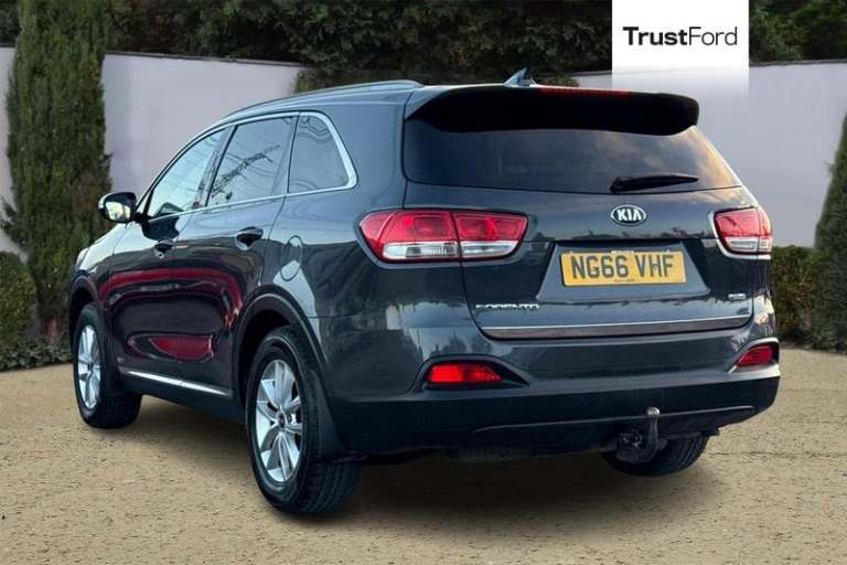 2016 Kia Sorento 2.2 CRDi KX-1 5dr ** Tow Bar ** Manual Station Wagon Diesel Manual