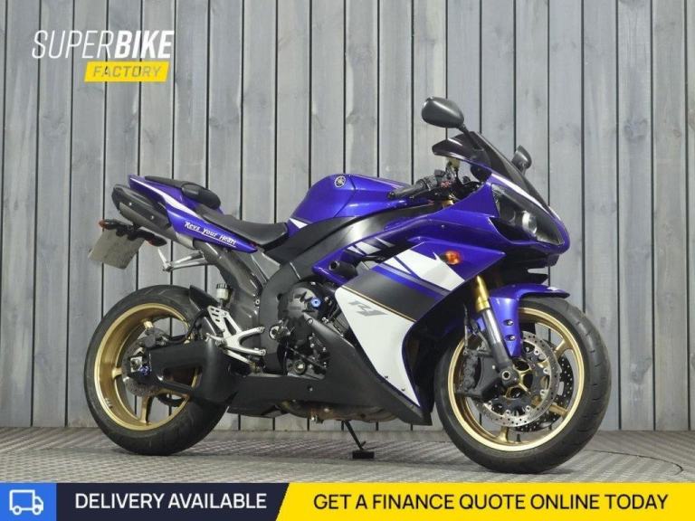 2008 08 YAMAHA R1