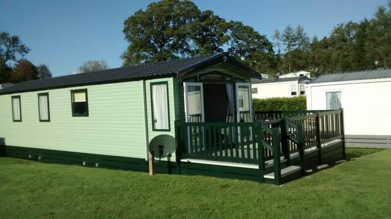 Lovely 3-Bedroom Holiday Caravan in Campsie Glen Holiday Park