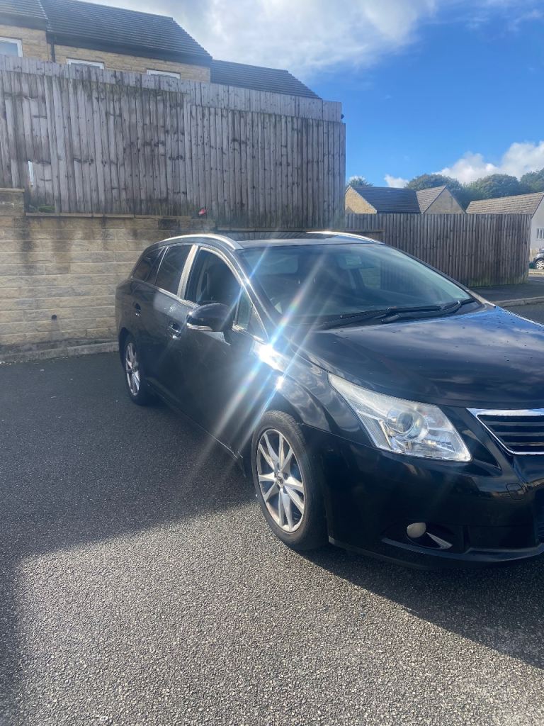Toyota, AVENSIS, Estate, 2011, Manual, 1998 (cc), 5 doors