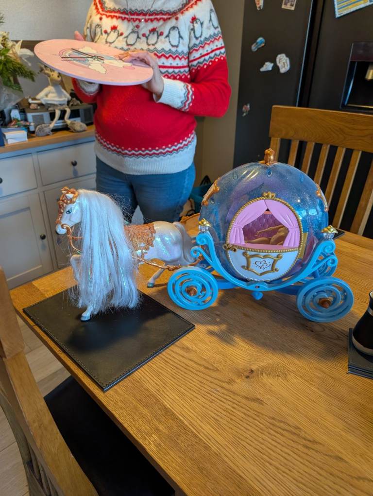 Free Christmas presents 