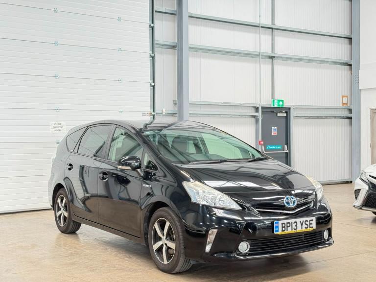 2013 Toyota 7 Seat Prius 1790 Hybrid