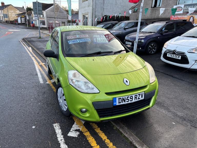 2010 Renault Clio 1.2 16V Extreme 3dr HATCHBACK Petrol Manual