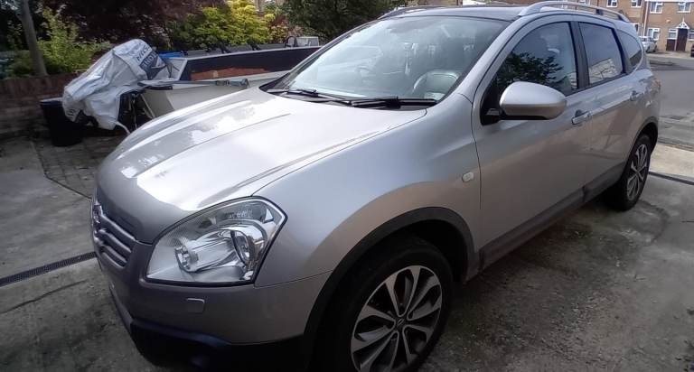 Nissan 7 seater