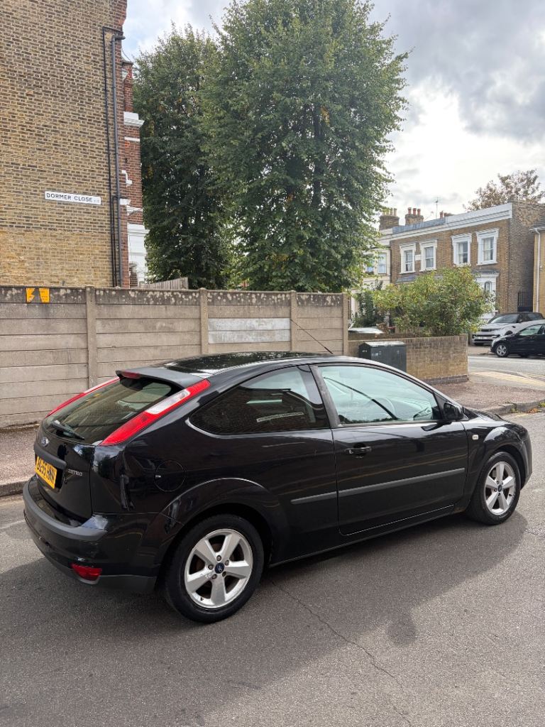 Ford, FOCUS, Hatchback, 2006, Manual, 1596 (cc), 3 doors