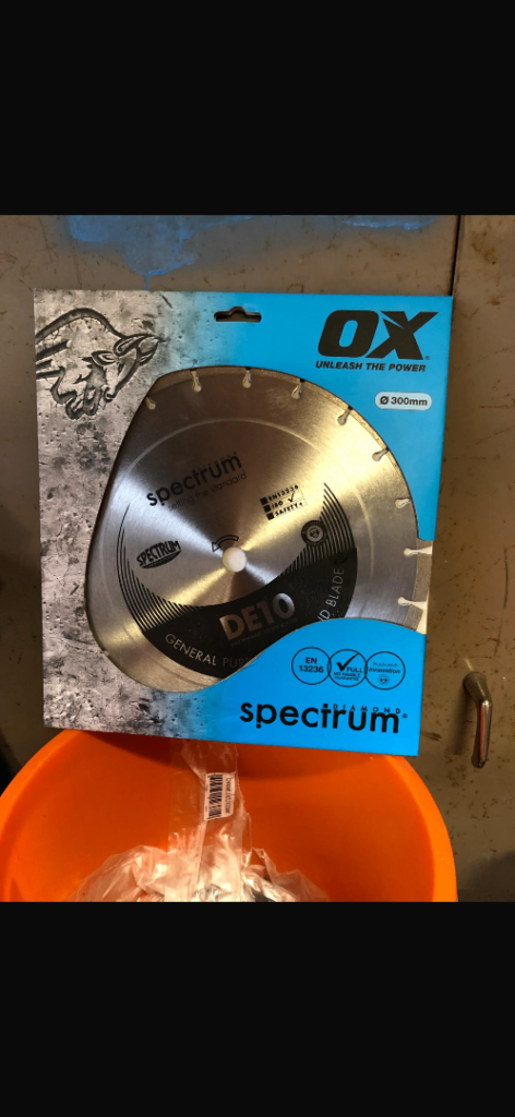 Masonry concrete diamond blade