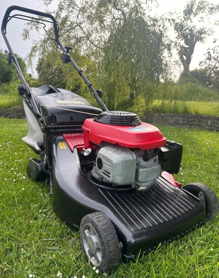 Honda 21”cut Professional roller lawnmower alloy deck power drive mower fully serviced 
