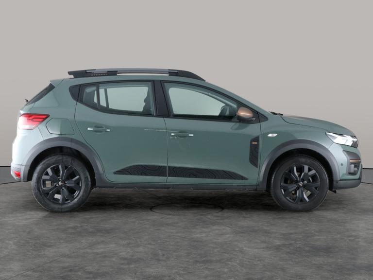 2024 Dacia Sandero Stepway 1.0 TCe EXTREME Hatchback 5dr Petrol Manual Euro 6 (s/s) (90 ps) - NAV...